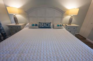 New High Floor, Direct Sea Watch, King Bed, Decor! - 3