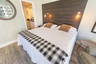 Beautiful Two-Bedroom Resort with Amazing Views! - 5