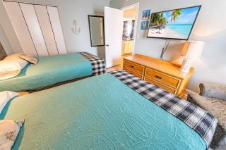 Beautiful Two-Bedroom Resort with Amazing Views! - 6
