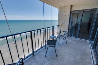 NEW! 2BR - Direct Oceanfront in Private Arcadian I - 6