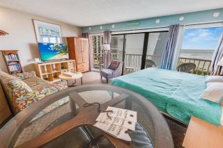 Beachside Getaway Breathtaking Ocean Views! - 8