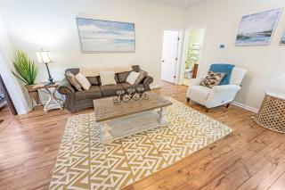 NEW! Large 2BR Savannah Shores PoolPickleball - 5