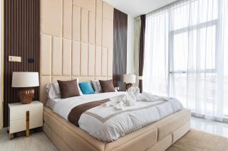 Luxury 3Br Apts with Private Pool in Gemz by Simply Comfort - 9