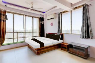 Hotel O Red Blue - 1