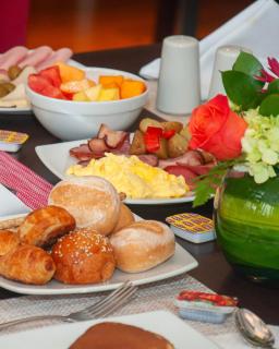 Sol de Oro Hotel & Suites - 8