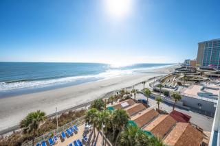 Direct Oceanfront View Suite,Pools at Sandy Beach! - 9