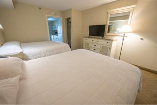 Direct Oceanfront View Suite,Pools at Sandy Beach! - 8