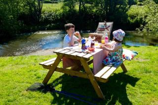 The Granary, Wonderful Riverside Accommodation - Bodenham - 4