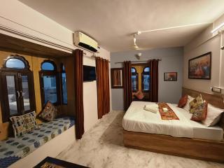 Incredible's Hostel & Safari - 4