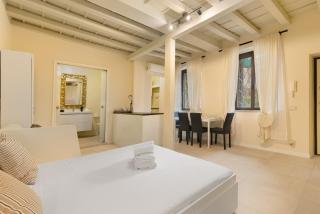 Junior Suite Milano- Quiet and Comfort - 9