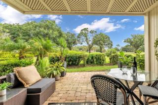 Oasis on the Green - 3