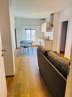 Nuevo Apartamento Ideal para viajeros en carretera - 0