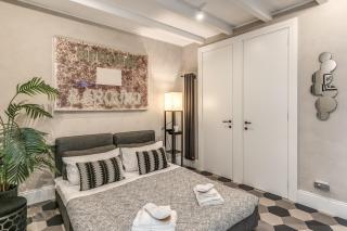 Ibernesi Luxury Home - 3