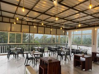 Scarlet Resort By Welcomia Hospitality - 3