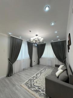Уютная Двухкомнатная кв в Туране 2 - Schymkent - 6