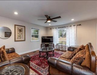 Family Retreat with NEW POOL - Durham - 7