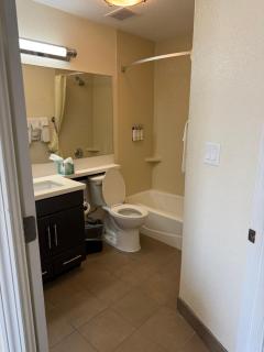 Candlewood Suites Cotulla by IHG - 9