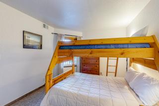 Mountainside D257 - 8