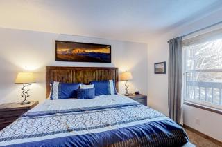 Mountainside D257 - 7