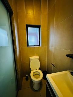 Modern Gem Near Monte Casino! - Sandton - 1