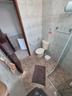 Casa Arara suite 4 com Estacionameto gratuito Piscina e Café da manhã self-service para começar bem o dia Comodidade e ótima localização - 4