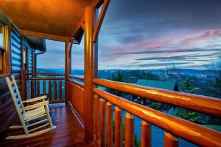Spacious, 1mi to Pkwy, Games, Hot Tub, Mtn Views! - 0