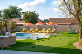 Sleeps 16 Sport Court Heated Pool Putt Putt - 5