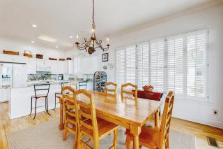 Ocean Boulevard 802 - 4