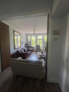Bright peaceful room 4th floor in front Battersea park - 3