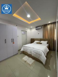 Kelvin Royal Apartment - 7