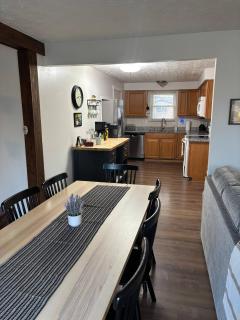 Comfortable Family & Dog Friendly w/ Fenced Yard - 7