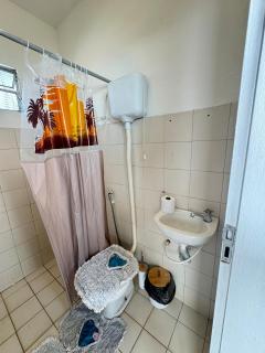 Otima casa bem localizaca para 6 a 10 pessoas - 3