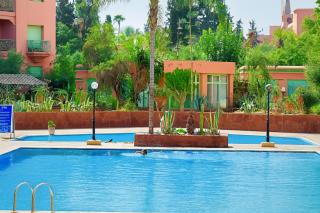 Bloom Hivernage - Luxury 2BR Apartment - 2 Piscines - Breakfast included - Daily Housekeeping - 10' des sites touristiques - terrasse végétalisée - 6