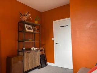 NMH Vibrant Chic 2Bed Flat - Bermondsey - 6