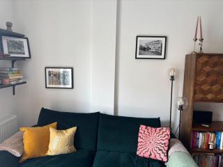 NMH Vibrant Chic 2Bed Flat - Bermondsey - 1