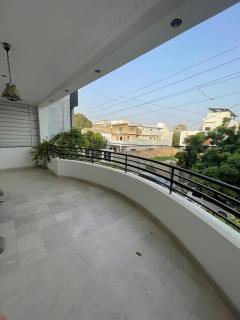 Pia Society Home - 6