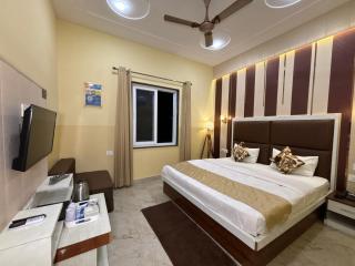The Orchid Retreat - 0
