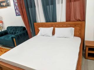 1 grand studio climé meublé - Abomey-Calavi - 1