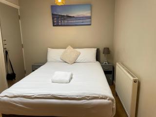 Van House - Manchester - 7