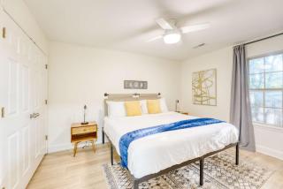 Spacious Modern Retreat with Game Room & Fire Pit near Trails - 3