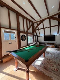 Plum Pudding Barn - private heated pool, hot tub & kids play area - 4