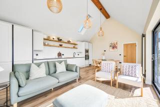 The Top House, Lothmore - 8