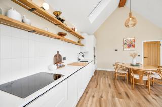 The Top House, Lothmore - 6