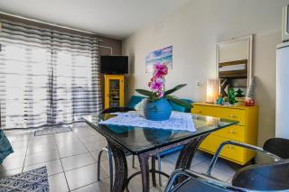 Sudio na praia com air conditioning e WiFi - 6