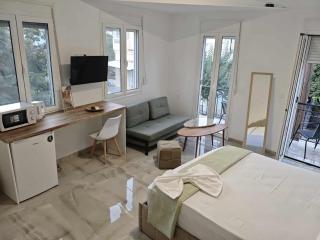 Kleio Studio - Pythagoreio - 2