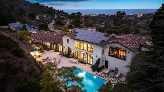 Elegant La Jolla Villa - Ocean Views & Pool - 2