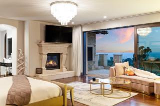 Elegant La Jolla Villa - Ocean Views & Pool - 9