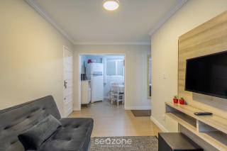Functional Apt 120m from the Beach in BC | CEC0302 - 7