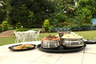Aranya Resort & Suites By Shivaneel Hospitality - 7