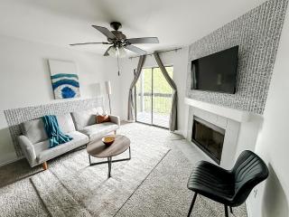 Sleepover 1BD 1BA Austin TX Apartments - 8